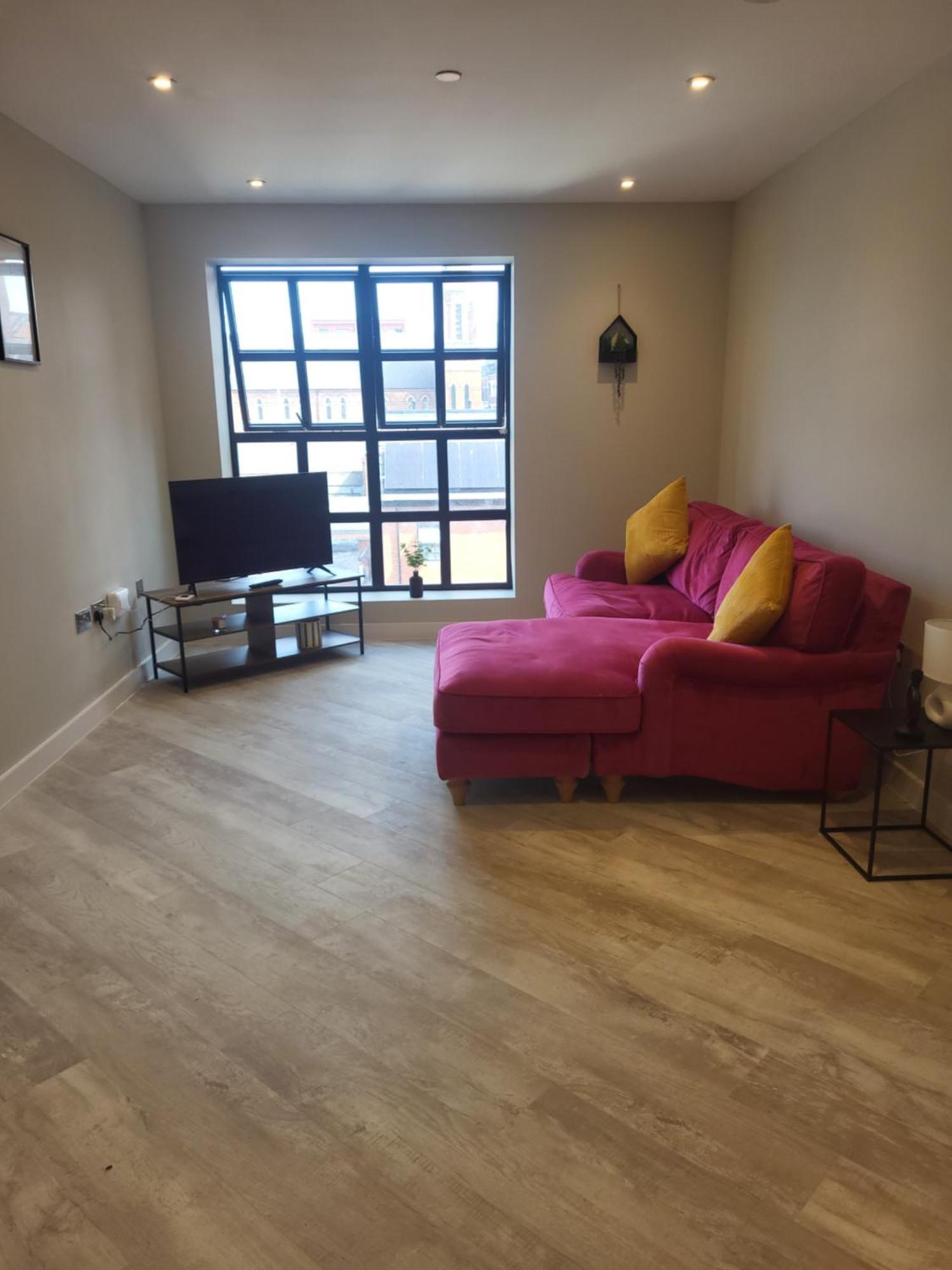 Modern Relaxing 2 Bedroom - Birmingham