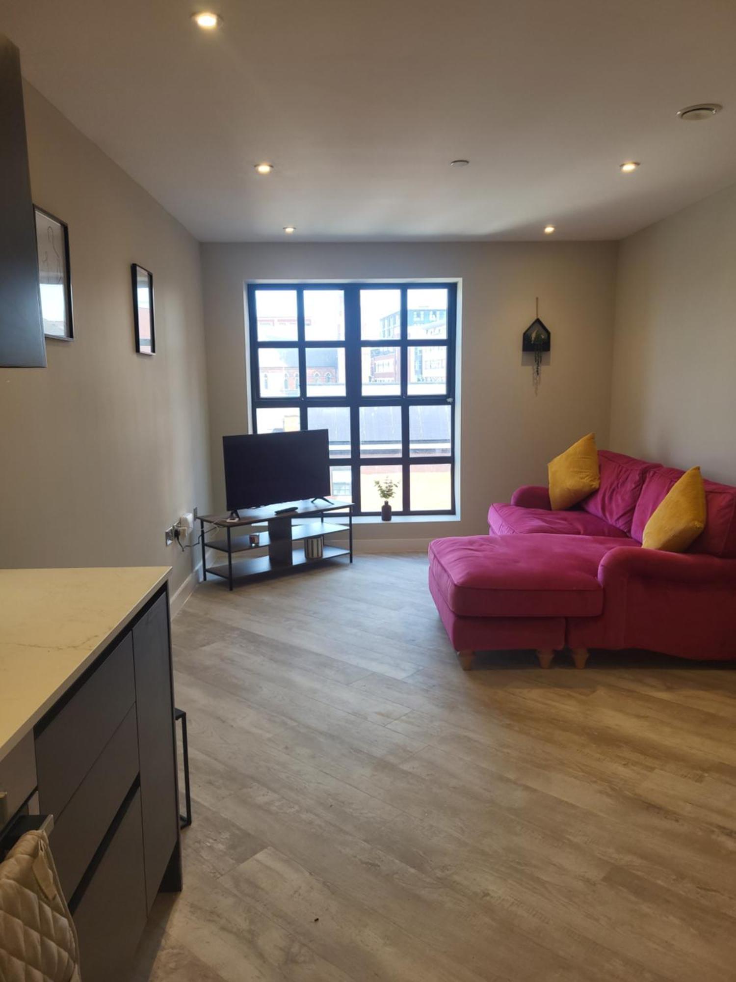 Apartment Modern Relaxing 2 Bedroom - Birmingham
