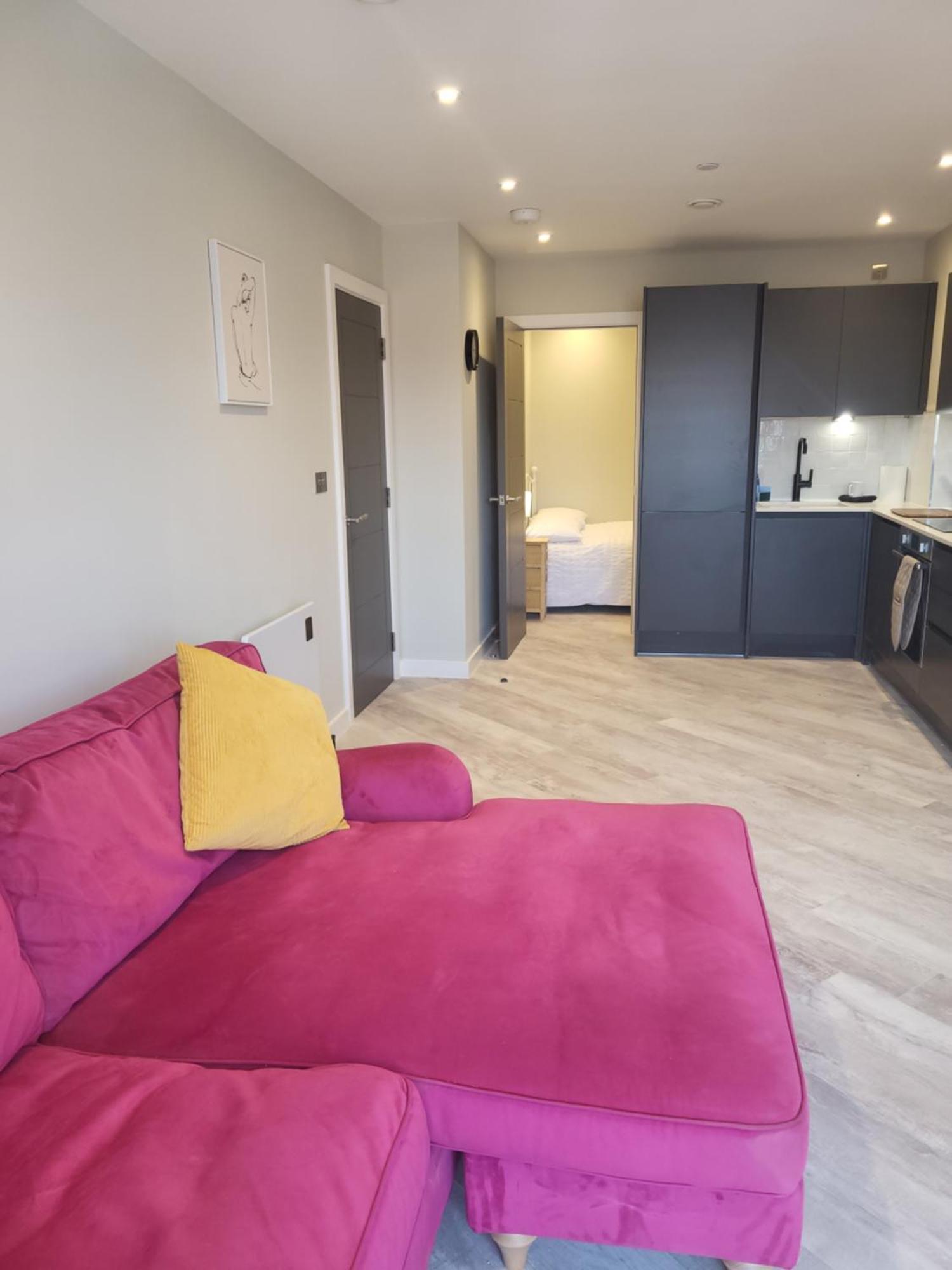 Modern Relaxing 2 Bedroom - Apartment Birmingham
